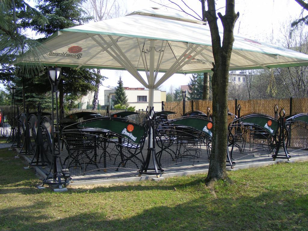 Hotel Gambit I Restauracja Cieszyn Cieszyn  Exterior foto